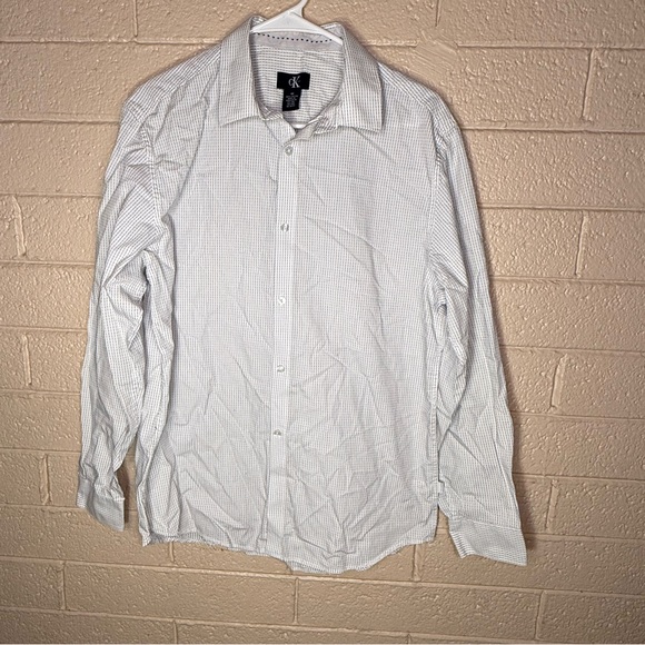 Calvin Klein White Casual Button Down Shirt - Picture 1 of 6